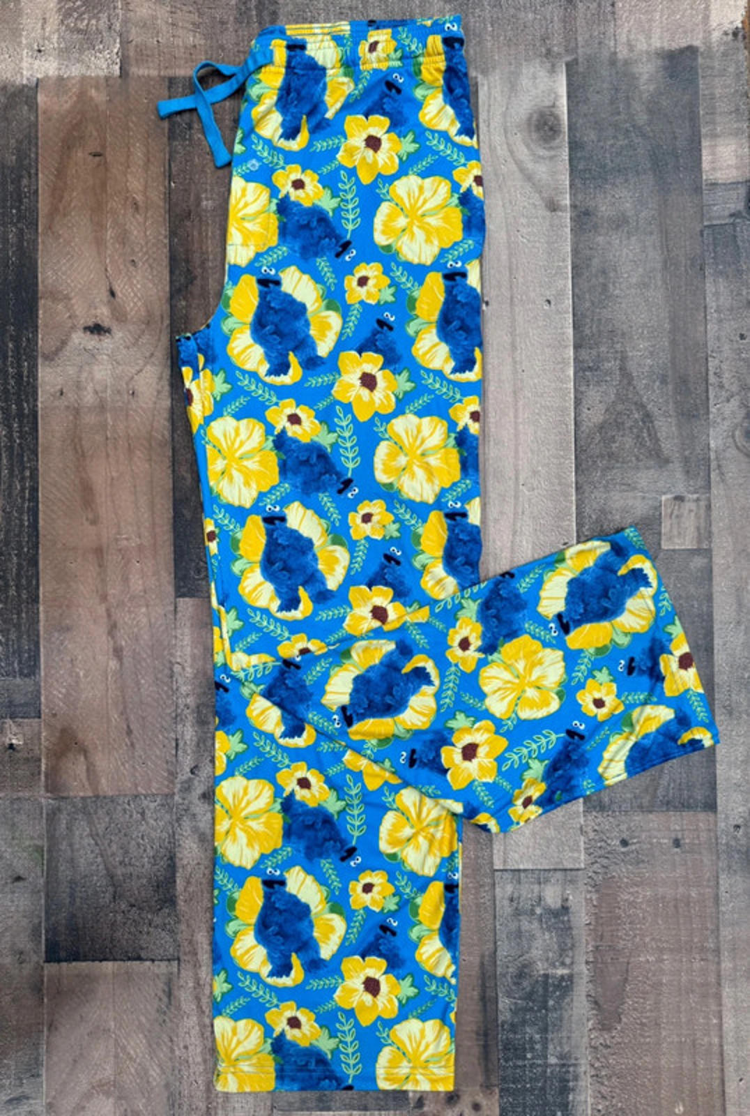Tropical Cookie Monster Women’s Blue & Yellow Floral Pajama Pants Size L