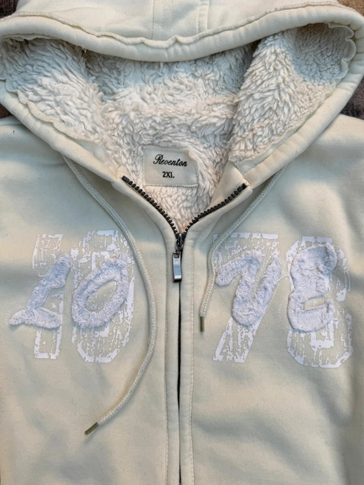 Revention LOVE Warm Hoodie Off White Cream Colored Womens Size XL