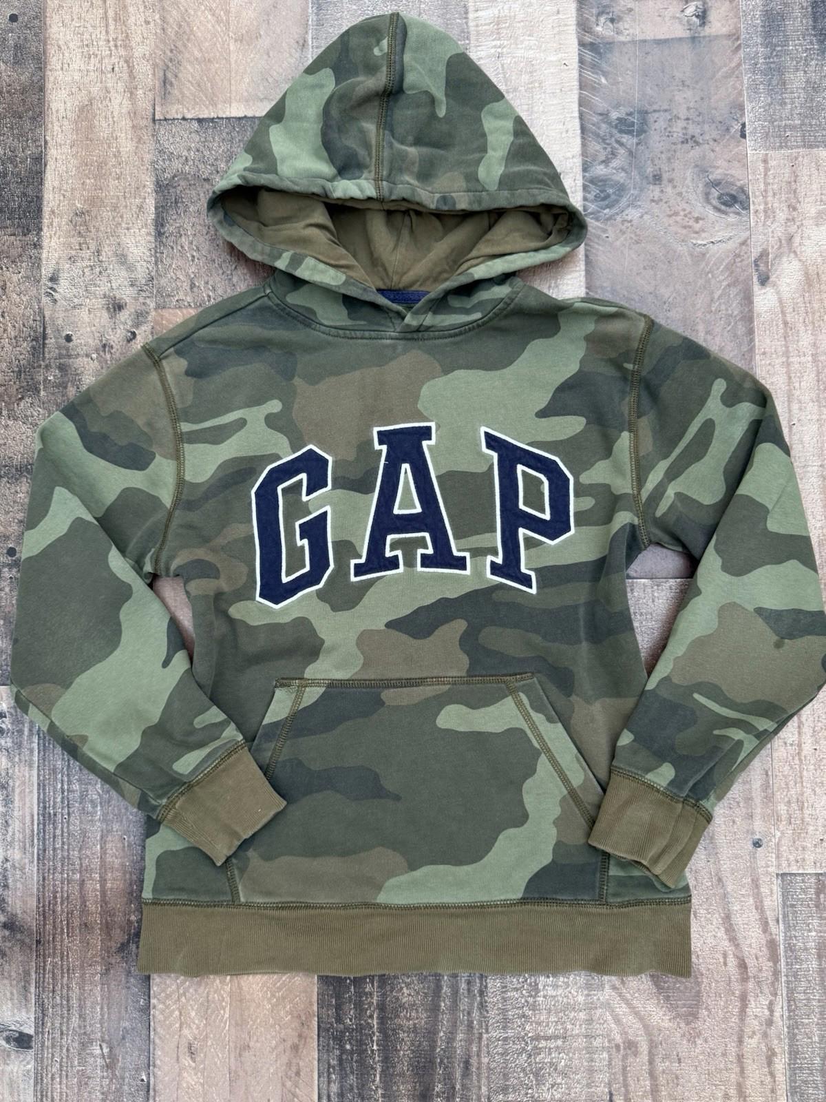 Gap Boys Or girls  Kid Green Camo Pullover Sweatshirt Embroidered Logo XL