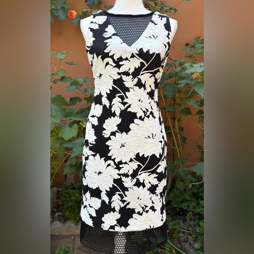 Cache Elegant Black and White Floral Dress Size 6