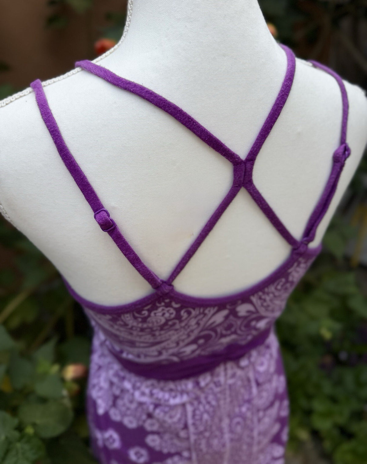 Athleta purple paisley floral athletic top, women's size M, photo 2