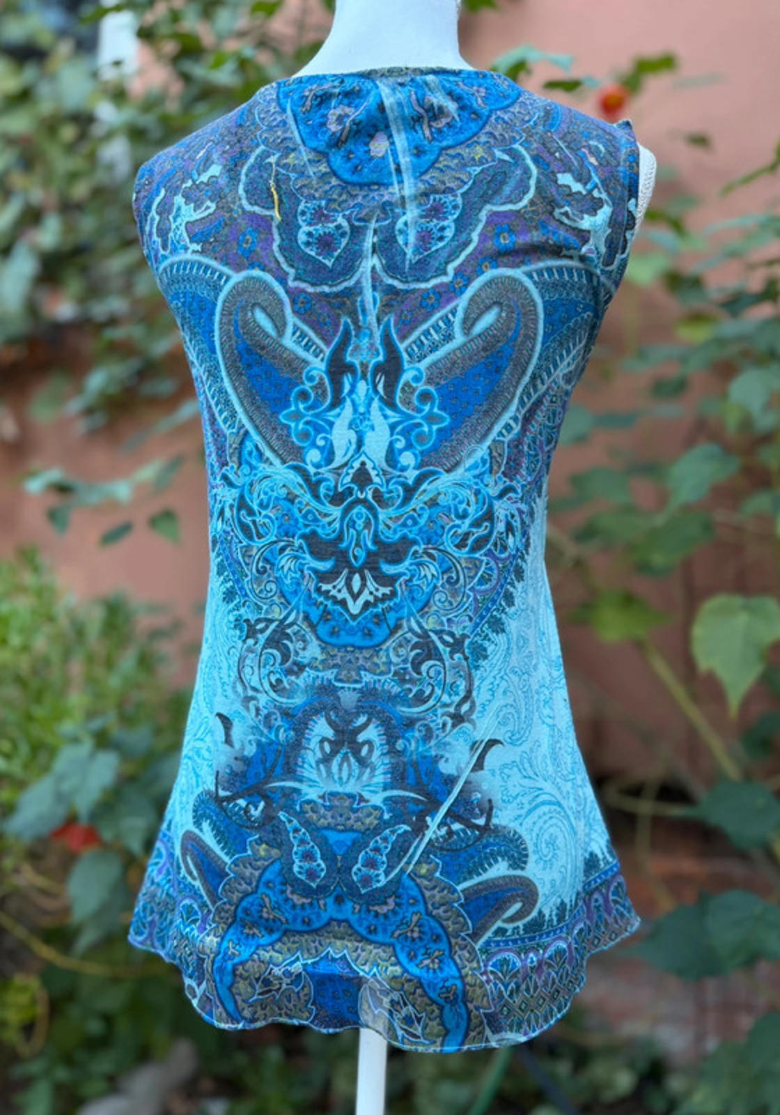 APT.9 Aqua Blie Sequince Patterned Mesh Trim Tank Top Size XL