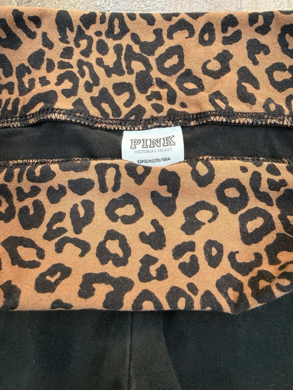 LOVE PINK Victoria Secret Leggings Leopard Print & Black Size S