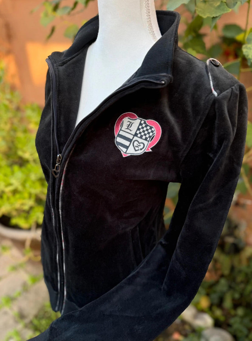 Black Rare Luxerie Embroidered Velvet Women’s Bomber Jacket Size XL