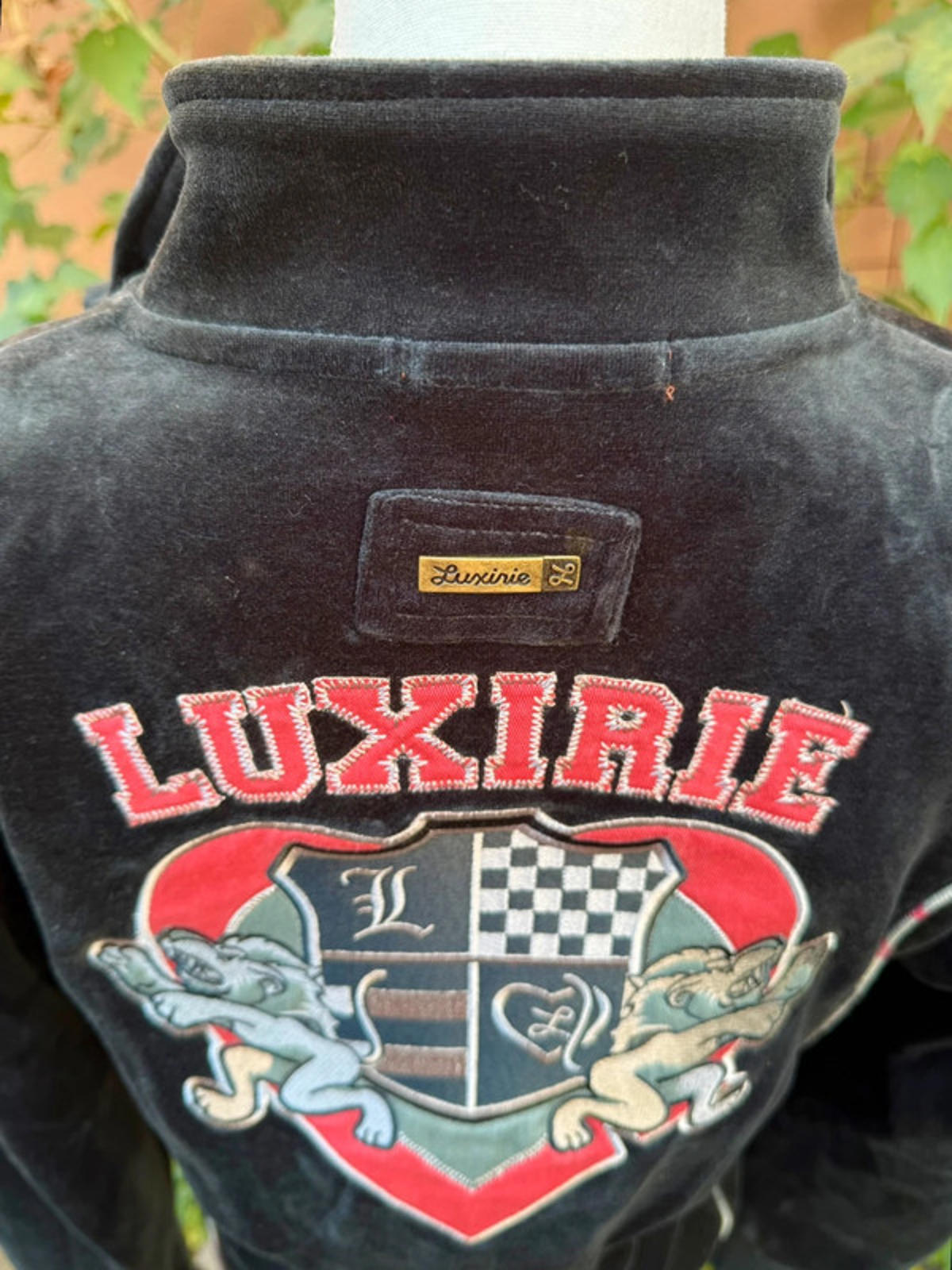 Black Rare Luxerie Embroidered Velvet Women’s Bomber Jacket Size XL