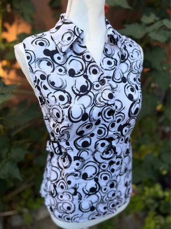 Carol Little white and black swirl print linen top, women's size M