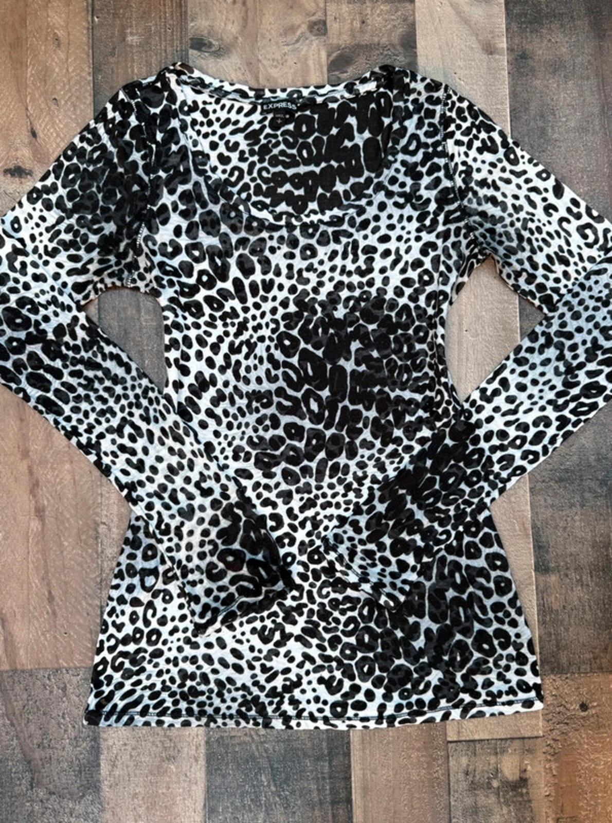 Express Leopard Print Light Weight Long Sleeved Top Size S