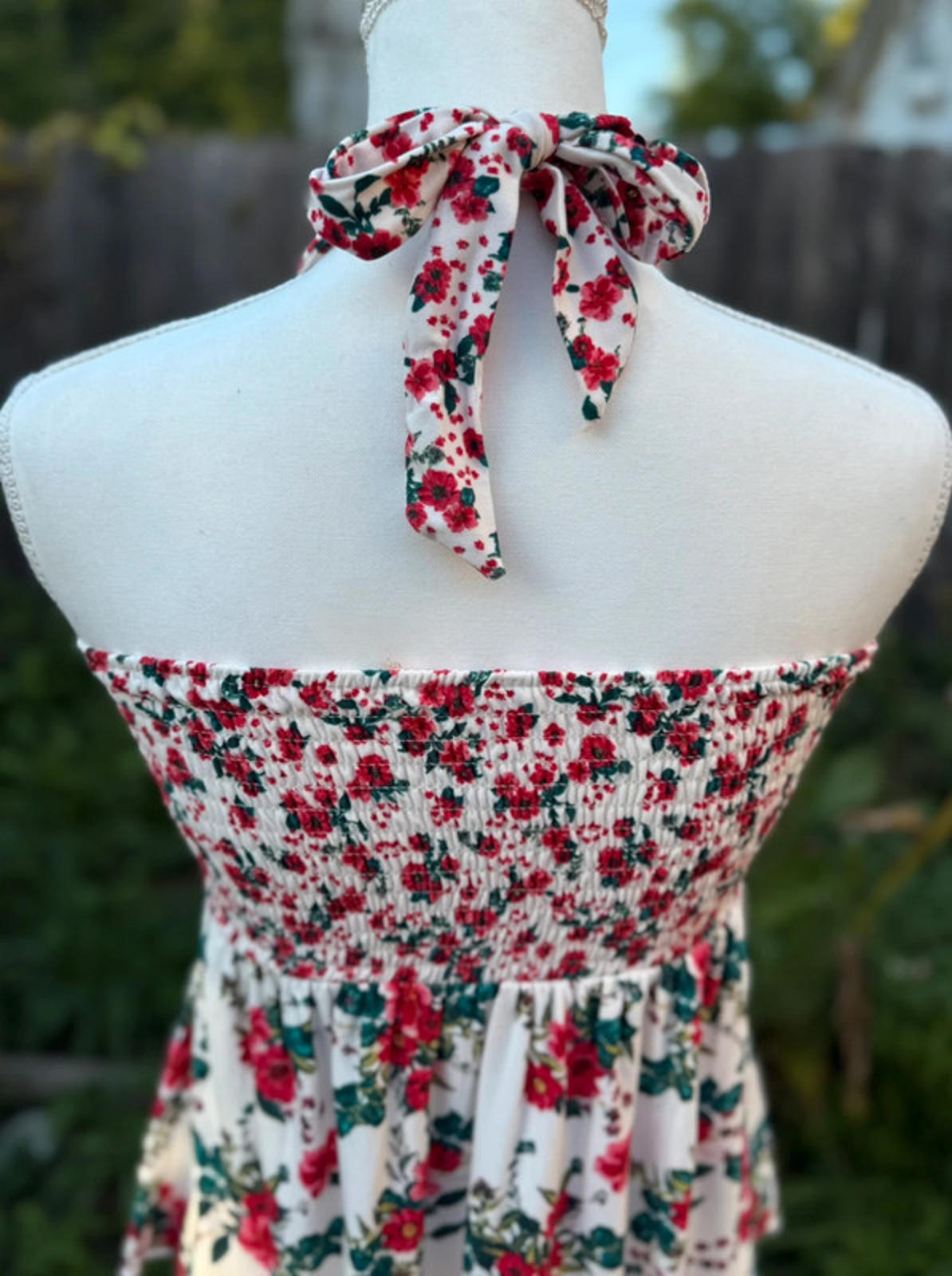 No Boundaries Rose Print Smocked In Back Halter Top Size M