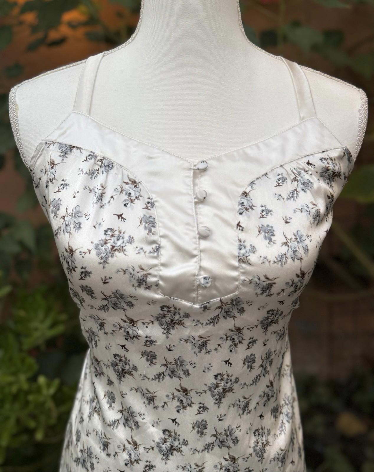 Romy Women’s Floral Slip Top Size S