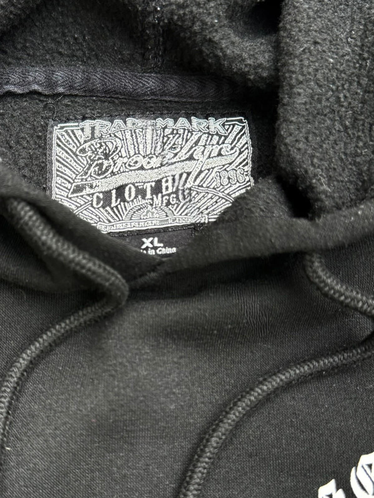 Brooklyn Cloth Seek Peace Black Hoodie Women’s Size XL