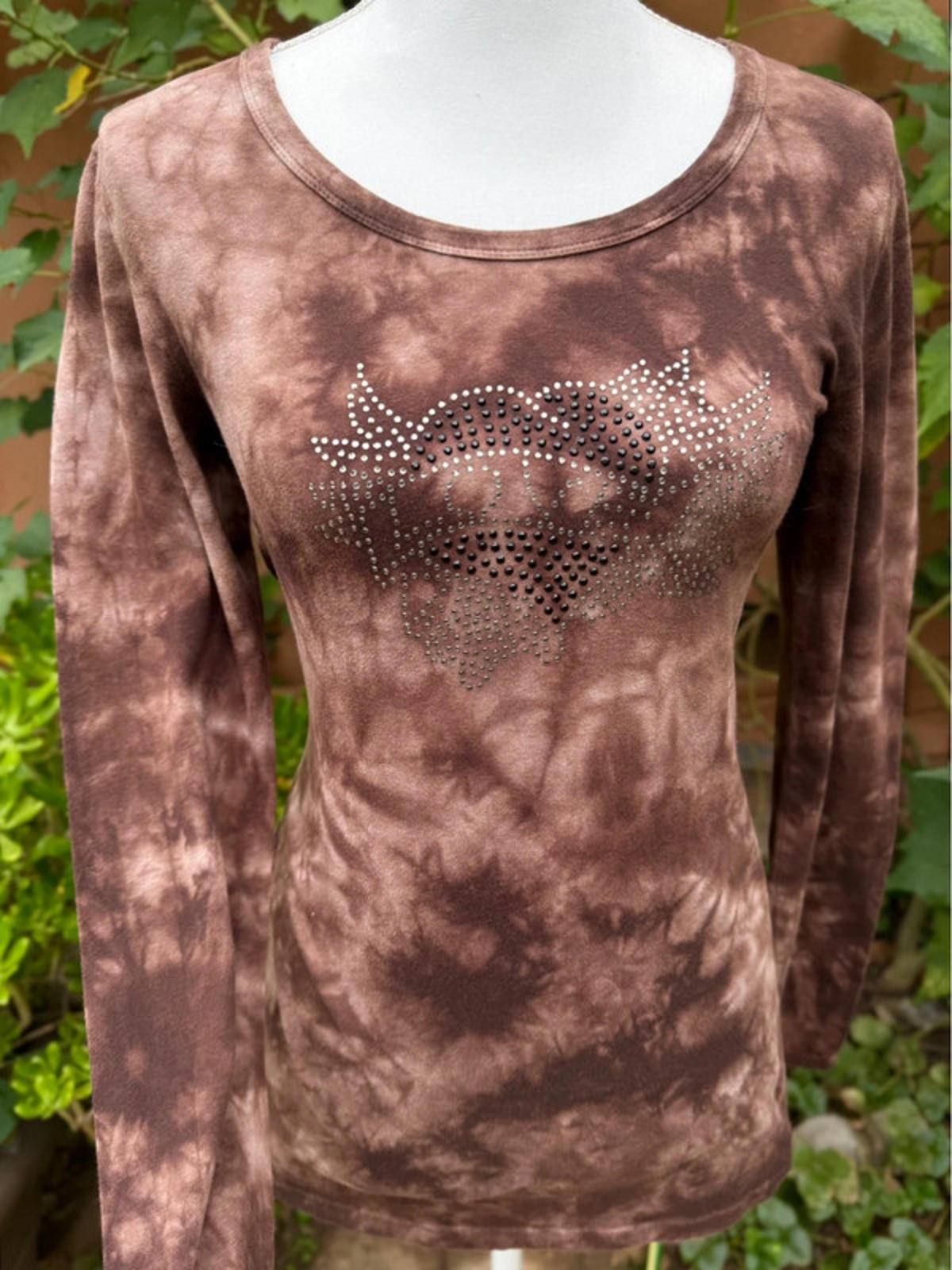 Waterproof Tie Dye Women’s Brown Bedazzled Love Long Sleeved Top Size M