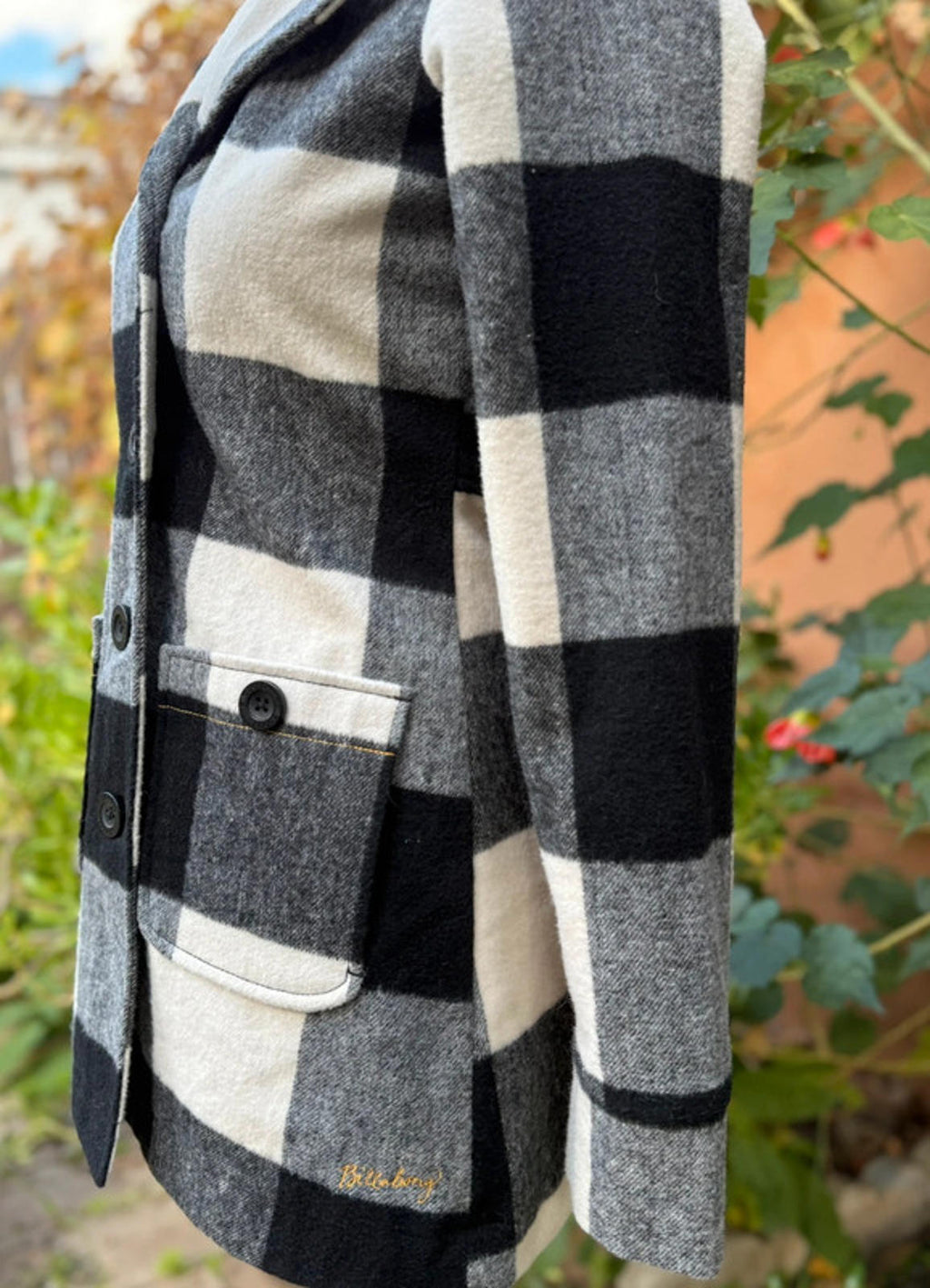 Billabong Black Off White Checkered Plaid Wool Blend Collard Women’s Size S