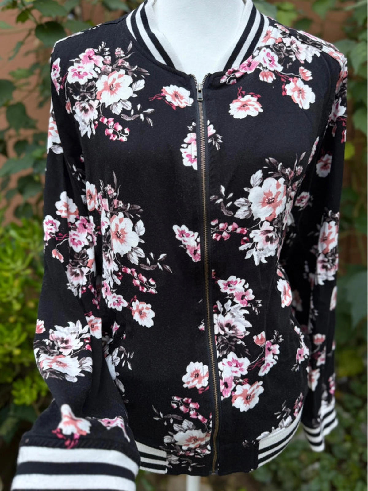 Torrid Pink Floral Light Weight Bomber Jacket Size 2