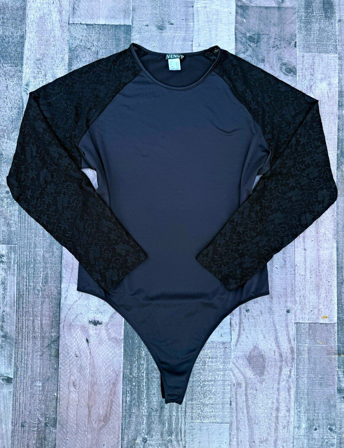 VENUS Women's Black Floral Lace Long Sleeve Bodysuit Plus Size 1X