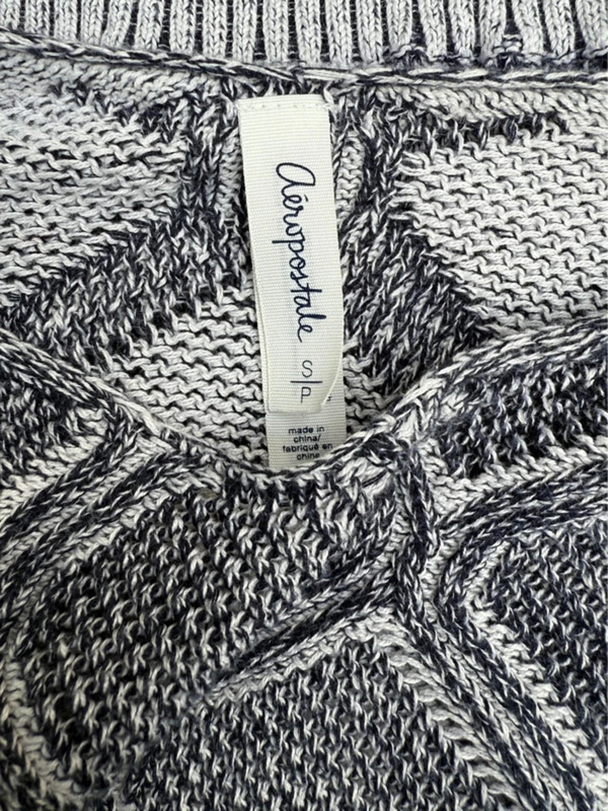 Aeropostale Sweater Gray & BlackJuniors Or Women’s Size S