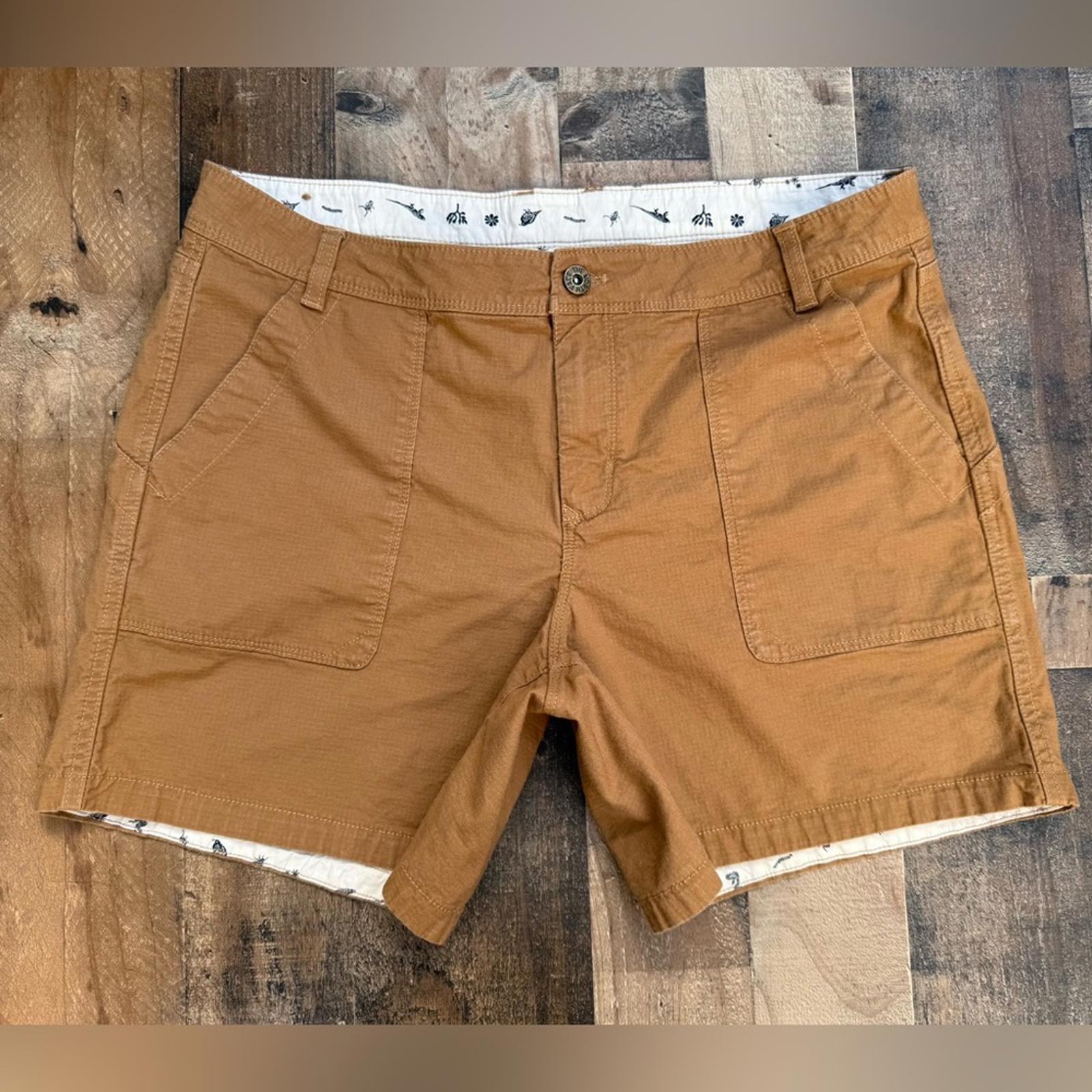 Women’s REI Co-op The North Face Tan Shorts Size 14
