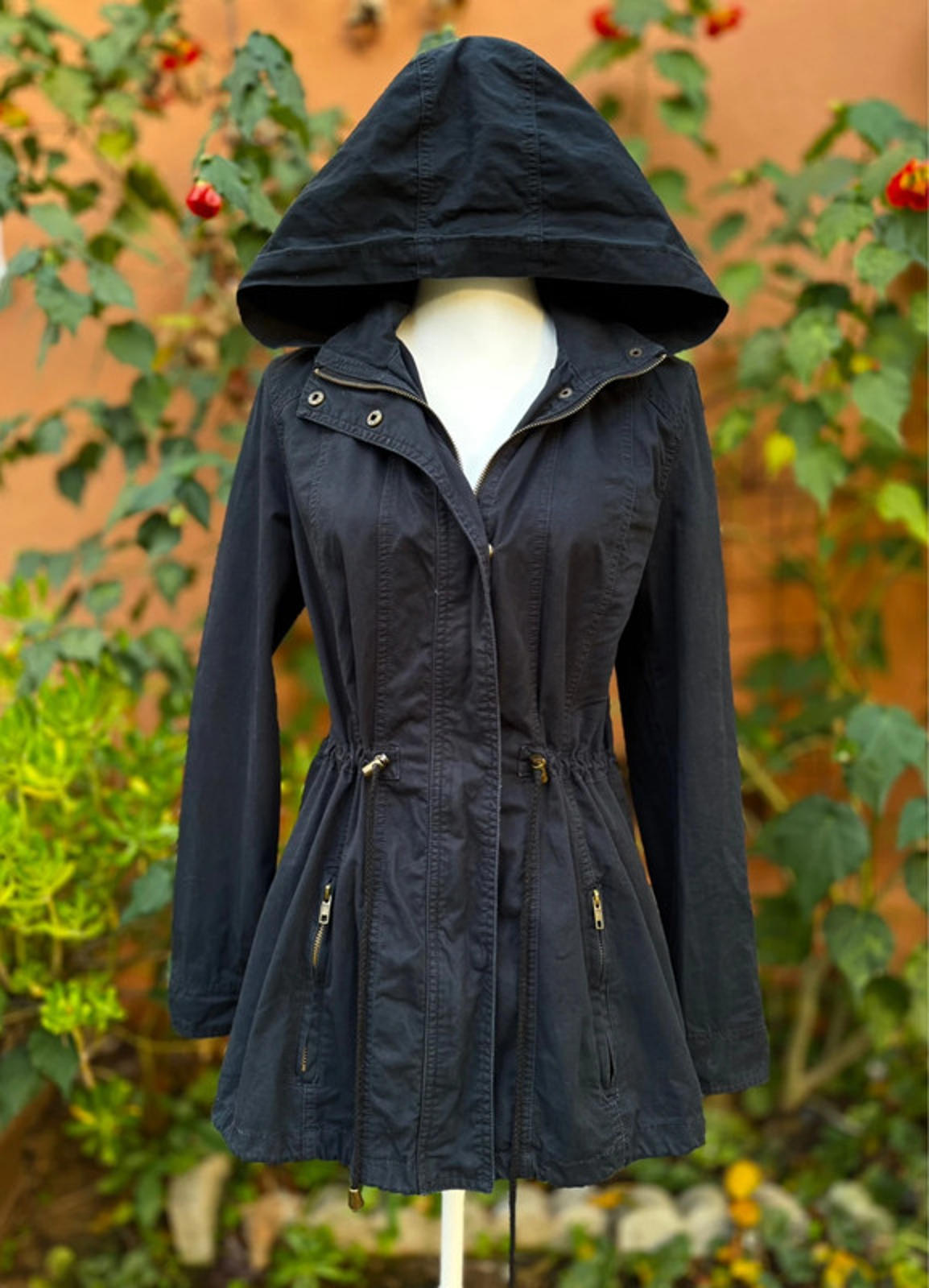 Bongo Parka Women’s Black Hooded Jacket Size L