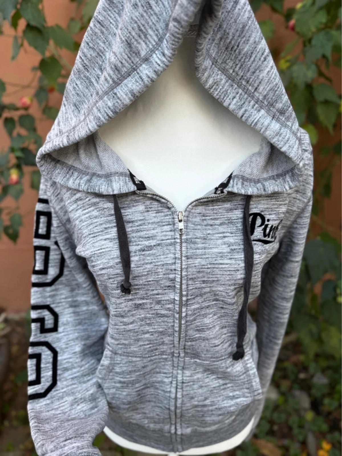 PINK Victoria Secret Gray & Black Hoodie Size M