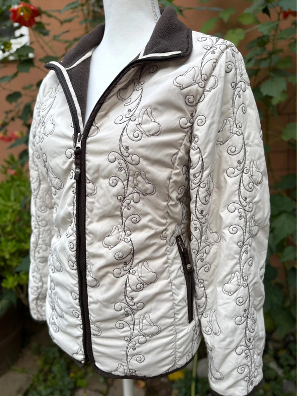 Live In It Free Country Jacket Cream & Brown Butterfly Women’s Size M