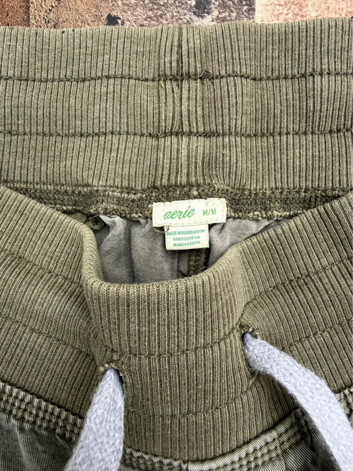 AERIE Women’s Olive Green Soft Pants Women's Size M