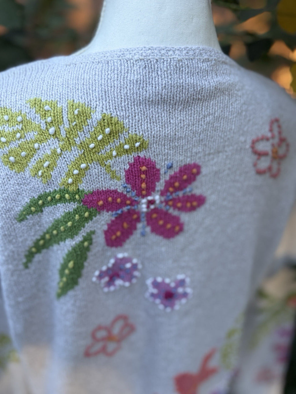 David Brooks Women's Vintage Floral Embroidered Knit Cardigan Sweater Size L