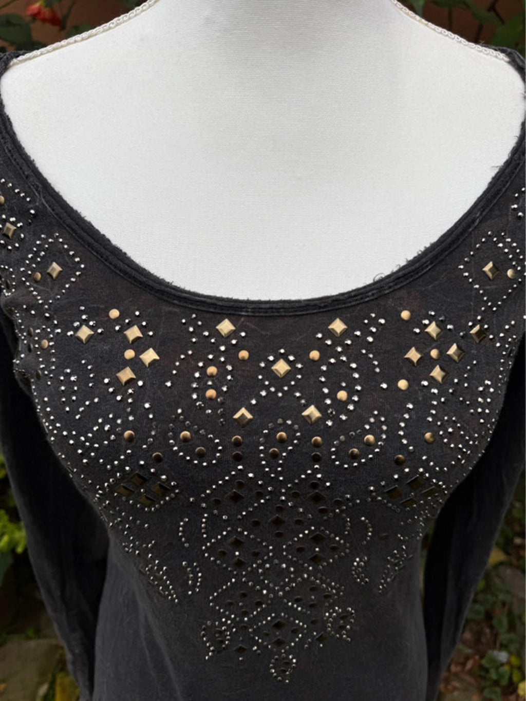 Maurices Grunge Black Gray Bedazzled Long Sleeved Top Size M