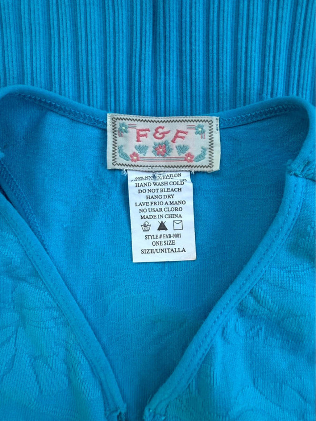 F & F Aqua Zip Up Tanks Top Will Best Fit A Small/Medium Size OS