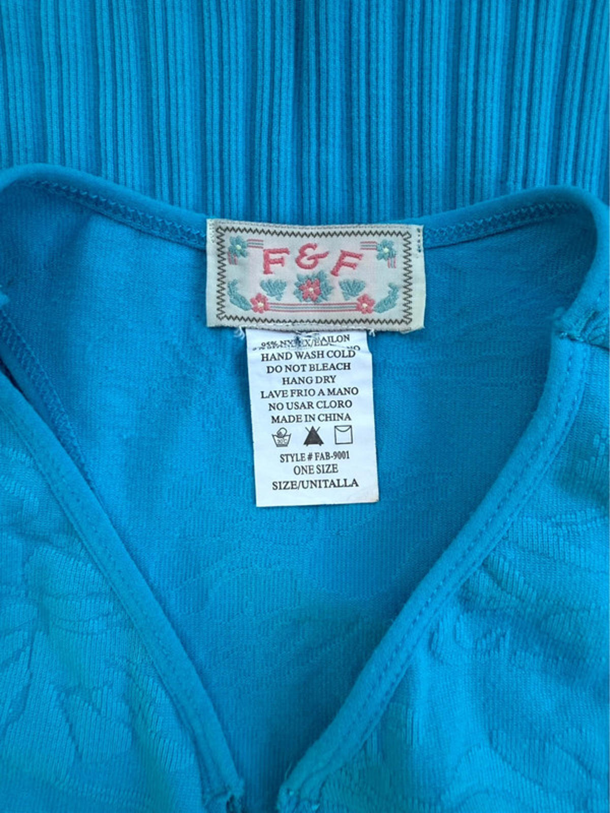 F & F Aqua Zip Up Tanks Top Will Best Fit A Small/Medium Size OS