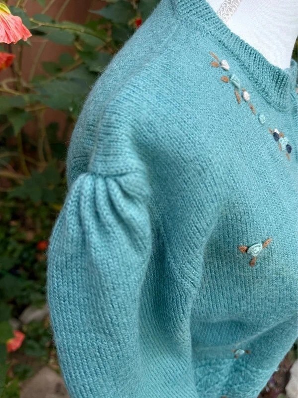 Dusty Aqua Rose Embroidered Vintage Sweater Size S (Measurements Below)