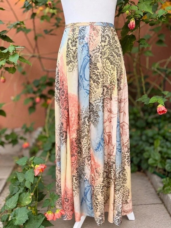 Newport News Boho Paisley Silky Soft Maxi Skirt Size 10