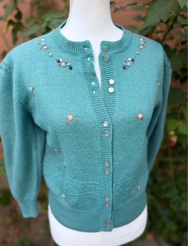 Dusty Aqua Rose Embroidered Vintage Sweater Size S (Measurements Below)