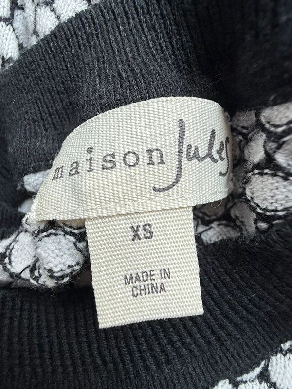 Maison Jules Black White Retro Short Sleeved Light Weight Sweater Top Size XS