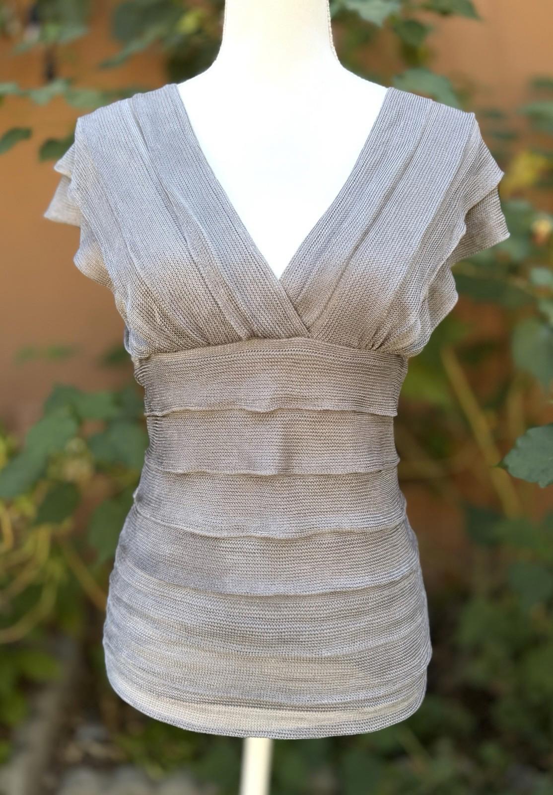 Max Studio Size L Large Gray Silver Ruffled Blouse Size