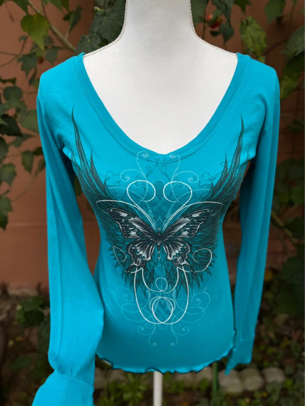 Stranded Aqua Butterfly Bedazzled Lettuce Edge Top 100% Cotton Size M