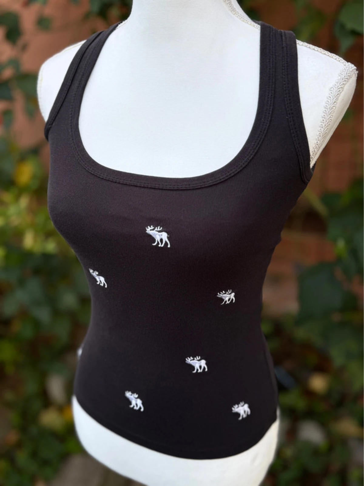 Abercrombie & Fitch Rare Moose Print Tank Top Size XS